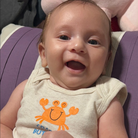 Meet your Posher, Alyss - Picture 3 of 3